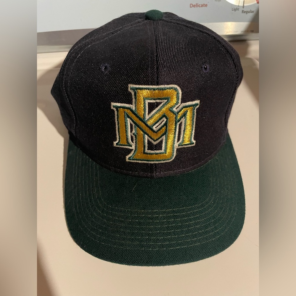 VINTAGE Milwaukee Brewers Baseball Cap